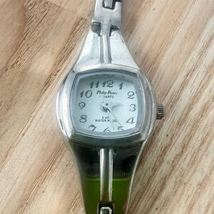Vintage Philip Persio ladies silver tone bracelet watch NEW BATTERY